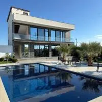 Adrians Villa, hotel v destinácii Rrushkull