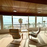 PRINCIPADO front the BEACH, hotel en Benidorm
