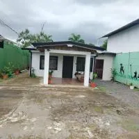 Apartamentos GoZu # 1, hotel di Puerto Viejo