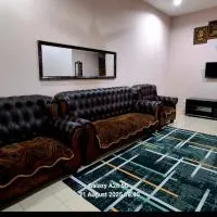 Homestay Kuala Berang Solehah Full Aircond Wifi & Netflix โรงแรมในKuala Berang