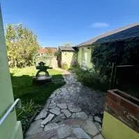 les chaussons d'arlequine, hôtel à Dompierre-sur-Besbre
