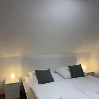 Gasthof Wilhelm Tell bei Anna – hotel w mieście Zirndorf