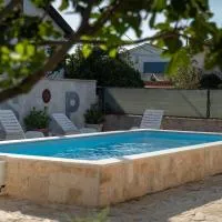 Hard&Heavy Villa, hotel sa Privlaka