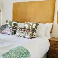 Wild Olive at 51, hotel a Windhoek