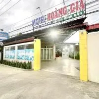 NHÀ NGHỈ HOÀNG GIA - TT Lai Vung, готель у місті Lai Vung