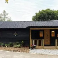 Blackwood - Luxury cottage surround by woodlands, hotel a Purley