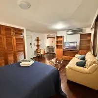 Suite Ejecutiva full equipo en Los Palos Grandes, ξενοδοχείο στο Καράκας