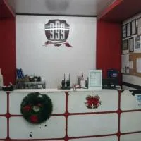 999 Hotel โรงแรมในอังเฮเลส