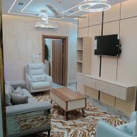 جرادات للشقق المفروشه, ξενοδοχείο κοντά στο Διεθνές Αεροδρόμιο King Hussein - AQJ, Άκαμπα