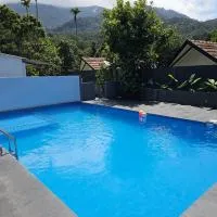 Mount Wave Holiday Pool Villa, מלון בWayanad