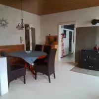 Ferienwohnung Anni, hotel v mestu Krottelbach