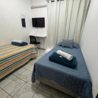 Cantinho aconchegante - Quarto 09 - AR-condicionado，位于Bayeux卡斯特罗平托总统国际机场 - JPA附近的酒店