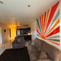 Bula Bliss Nadi - 2 Bedroom Apartment with Sunset View, hotel dicht bij: Internationale luchthaven Nadi - NAN, Nadi