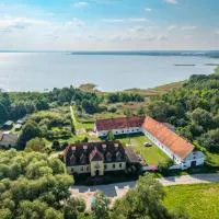 Folwark Łuknajno nad Jeziorem Śniardwy Gospoda Dziedzictwo Kulinarne Warmia-Mazury: Mikołajki şehrinde bir otel