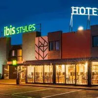 ibis Styles Rouen Val De Reuil, hotel em Val de Reuil