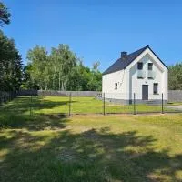Leśny Zakątek Świączyń Jacuzzi, sauna, ognisko, hotell i Świączyn