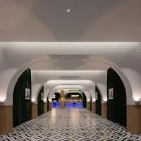 Phonenix Perches Holiday Inn - Wuyi Avenue-Adjacent Changsha Railway Station, hotel in Changsha
