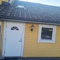 Liten lägenhet i Smedby, Norrköping, hotel sa Norrköping