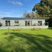 Lake Lodge at Farthings Farm, hotell sihtkohas Clyst Saint Lawrence