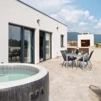 Apartment Infinity, hotel din Kastel Novi
