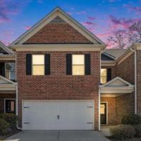 Your Lawrenceville home in the heart of it all, hotel poblíž Gwinnett County (Briscoe Field) - LZU, Lawrenceville