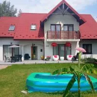 Zielony Gaj, hotel i Gaj