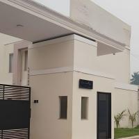 Sobrado 2 amplo e confortável em condomínio, hotel poblíž Letiště Puerto Suarez - PSZ, Corumbá