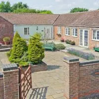 Moorhen Cottage - E3750, hotel a Leverton