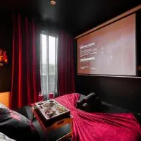 Appartement Cinéma Aéroport Orly - Parking gratuit & VTC, ξενοδοχείο σε Morangis