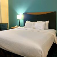 Country Inn & Suites by Radisson, Bismarck-Mandan, hotel near Bismarck Airport - BIS, Bismarck