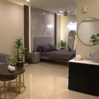 Spacious Studio with UPS, across Giga mall, Pool included,伊斯蘭堡的飯店