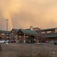 Best Western Plus McCall Lodge and Suites, отель в городе Мак-Колл