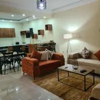 10 minutes from Monastir Airport, private apartment with a very large open plan layout, hotel v destinaci Sahline
