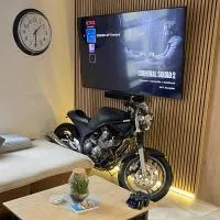 DESIGN LOFT Herford - Parkplatz, WLAN, Netflix, PS4, Heimkino, hotel en Herford