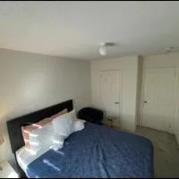 Budget Friendly Home, hotel din Oshawa