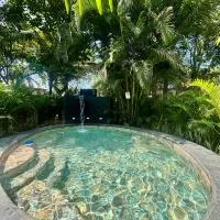 "ITCHIMBIA GARDEN AYAMPE" la fusión de la montaña el mar y OASIS، فندق في أيامبي