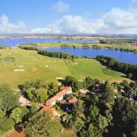Van der Valk Golfhotel Serrahn - Adult Only, מלון בSerrahn