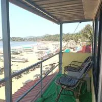 Nirvana Beach Cottages โรงแรมในปัทเนม