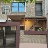 Alfiya Residency - Green Park，位于印多尔印多尔机场 - IDR附近的酒店