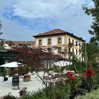 Hotel Olajauregi – hotel w mieście Durango