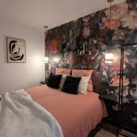 Studio cosy proche étang et commerces, hotel di Saint-Aubin-du-Cormier