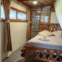 Hospedaje casa en el Árbol、モニキラのホテル