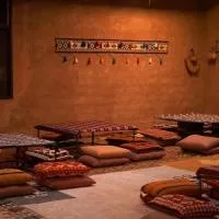 Desert Wonders Camp, hôtel à Ḩawīyah