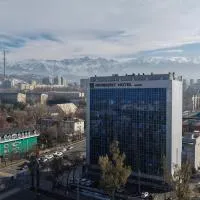 Resident Hotel Abay، فندق في ألماتي
