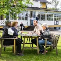 Sofielund Vandrarhem & Camping, hotel em Sala