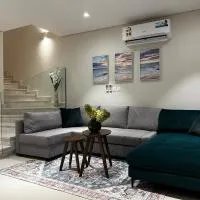 Beiruty House -Elegant Family Seaside Villa, готель у місті Ас-Сіфах