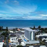 Marsden Suites Nautilus Orewa, hotell i Orewa