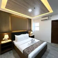 LDR Travellers Inn, hotel din Caticlan