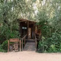 Cabañas en el Bosque a 5 minutos del mar - Estancia CH, hotell i Punta del Este