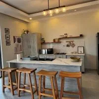 Bougainvillea House, hotell 